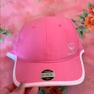Topgolf Callaway pink hat NWT